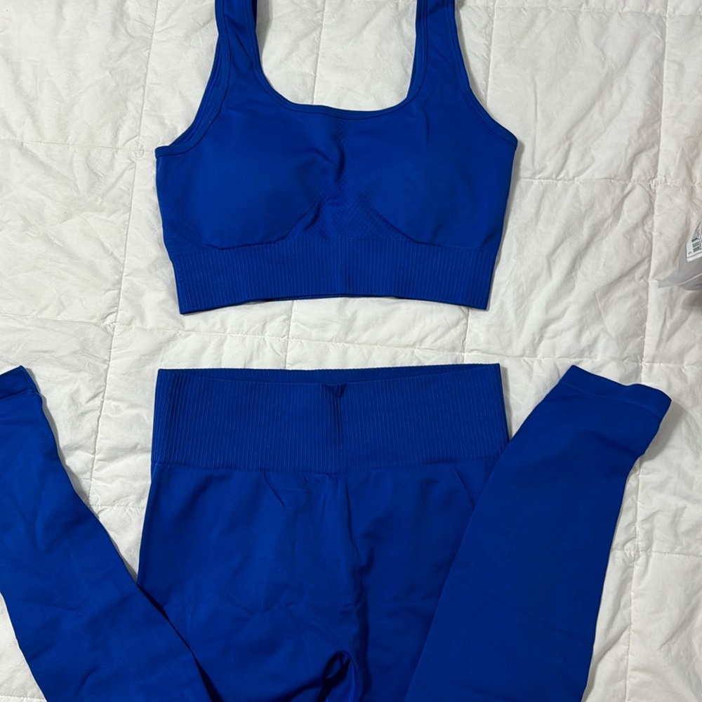 Matching workout set!